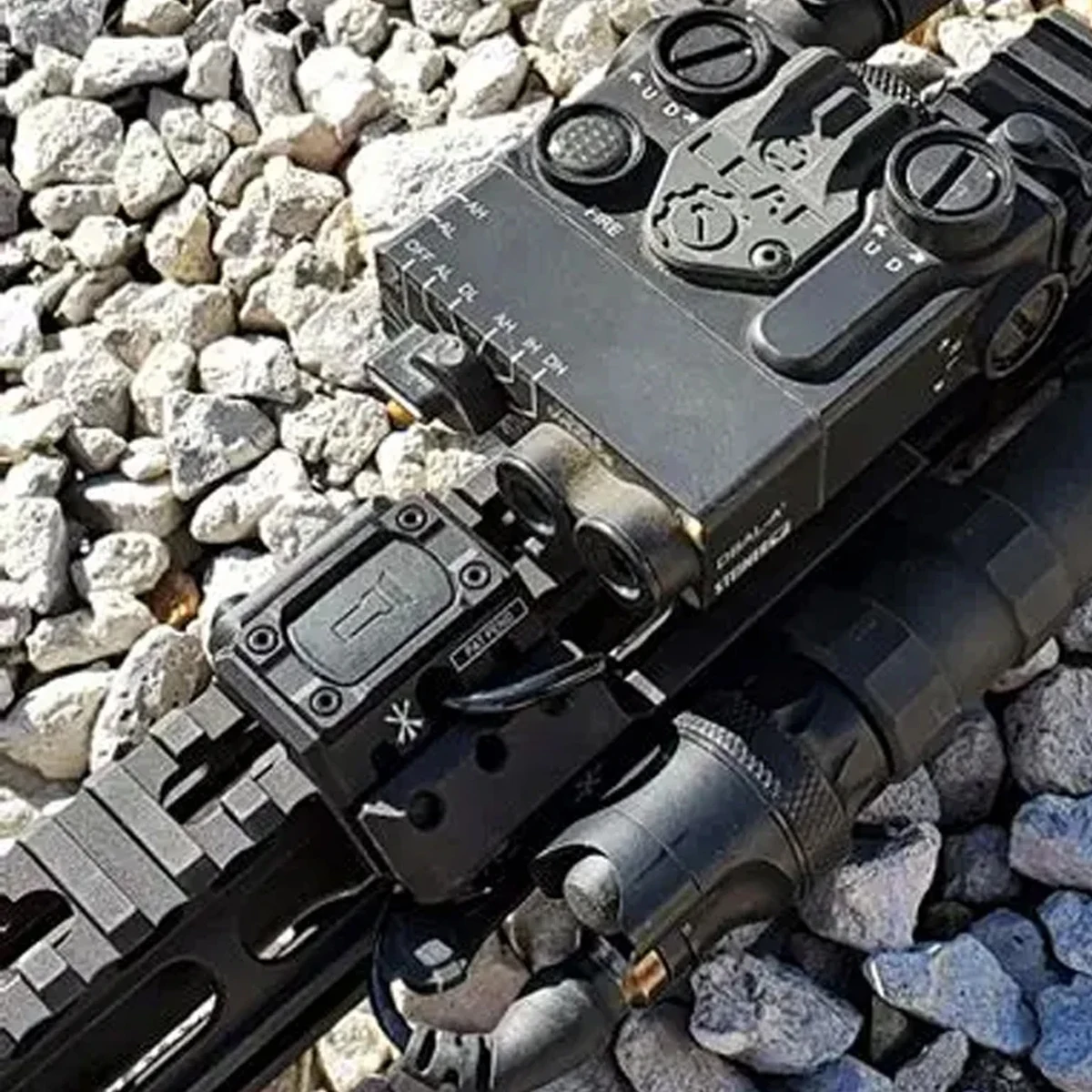 SureFire M600/M300 interruptor linterna táctica de modo rápido - imagen 4