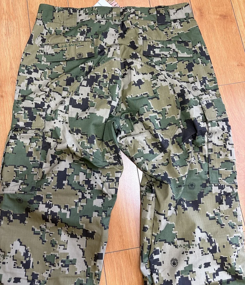 Pantalones de senderismo y ciclismo con ajuste en el tobillo - imagen 3