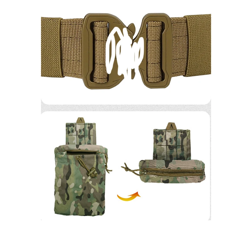 Detalle de las correas Molle y bolsillos