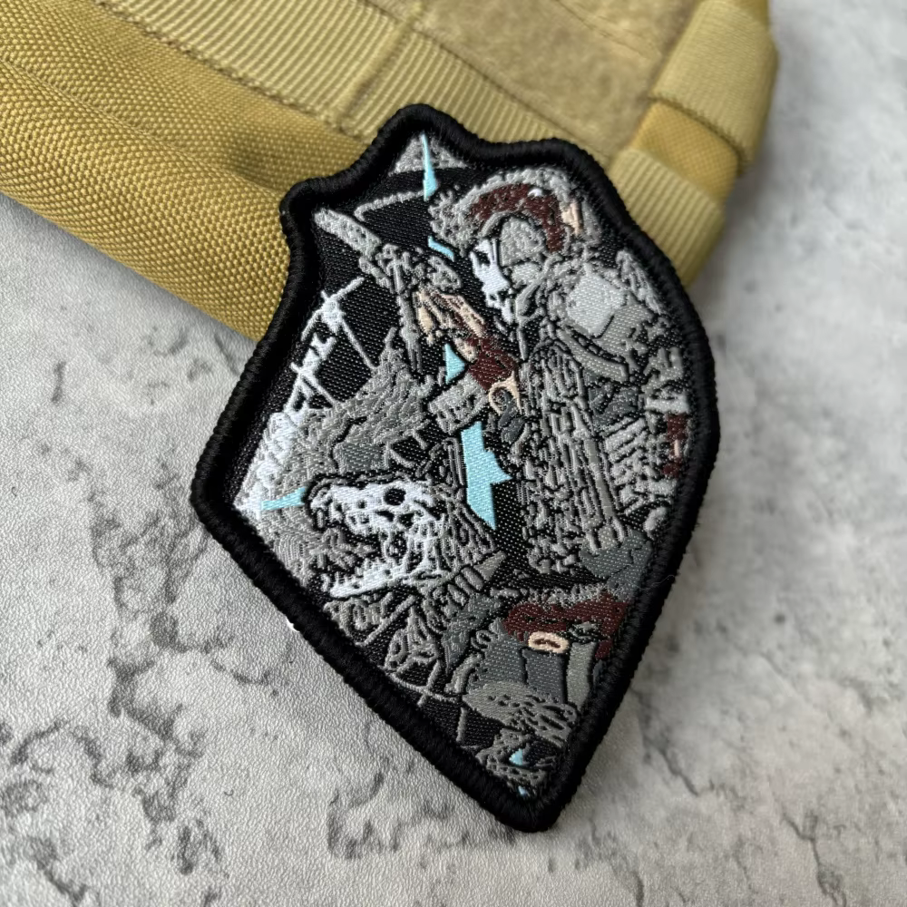 Parche táctico MOLLE calavera tejida para mochila y equipamiento militar - imagen 4