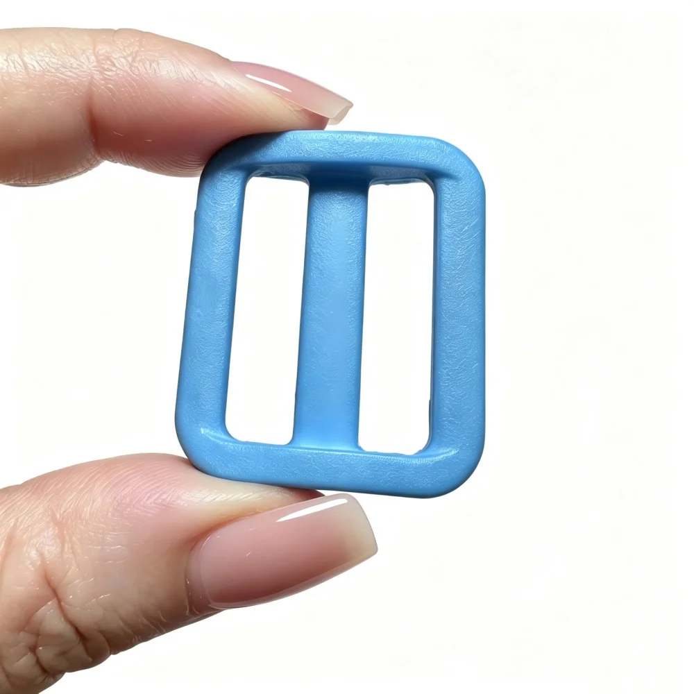 Aplicación en correa de mochila con hebilla de 15 mm