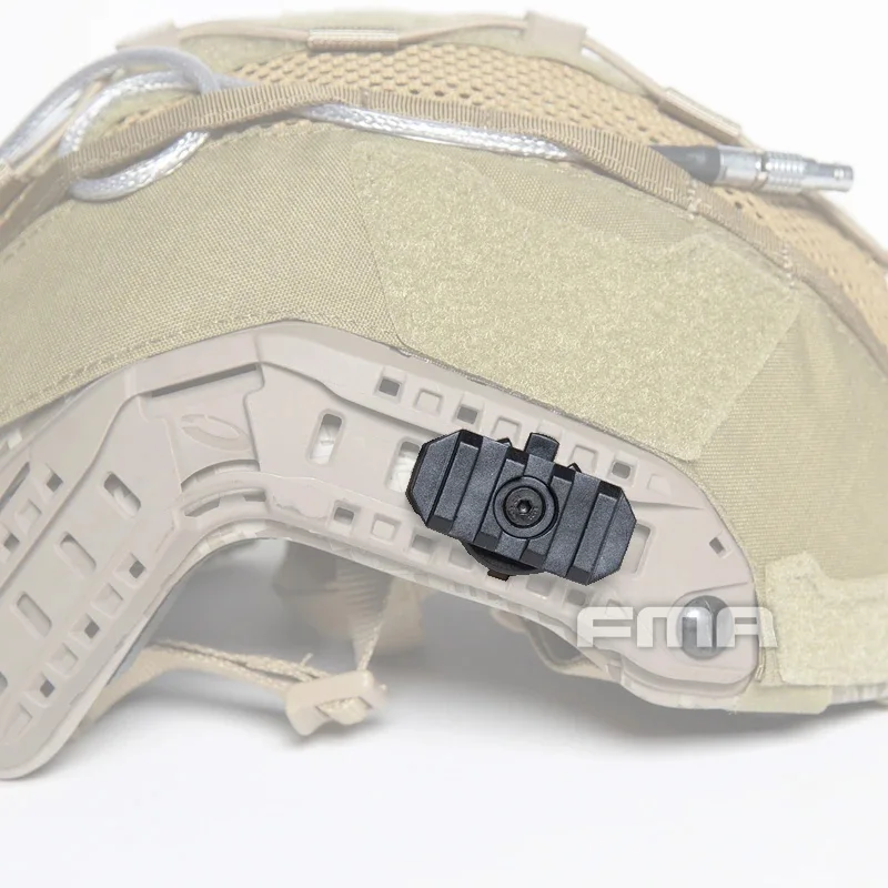 FMA ACR Casco táctico con soporte giratorio para linterna - imagen 3