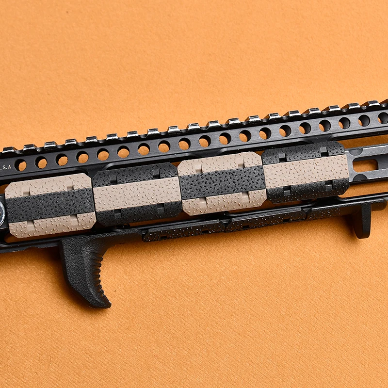 SureFire M300 linterna táctica: accesorios M-LOK y cubiertas de riel - imagen 5