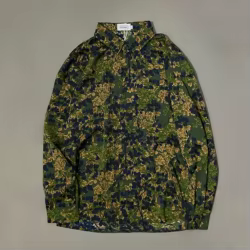 Camisa de manga larga verde oscuro estilo retro campestre