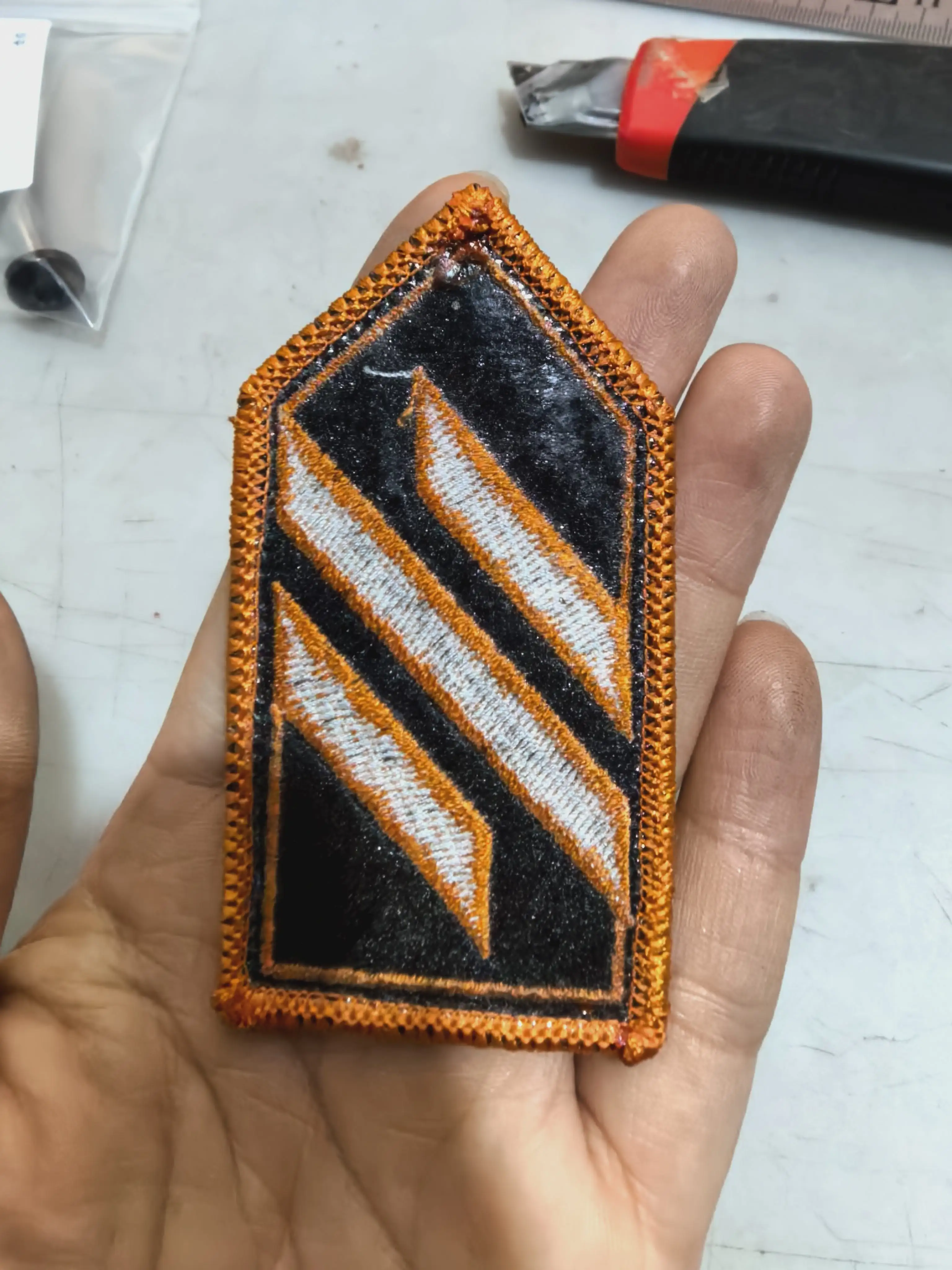 Insignia de moral para ropa con aspecto bordado
