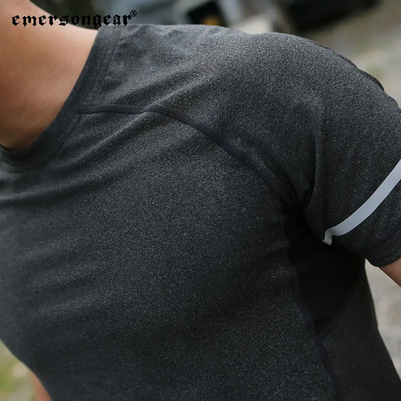 Camiseta táctica transpirable de secado rápido para entrenamiento