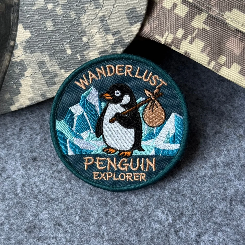 Parche táctico bordado PENGUIN EXPLORER con velcro para mochila y ropa - imagen 4