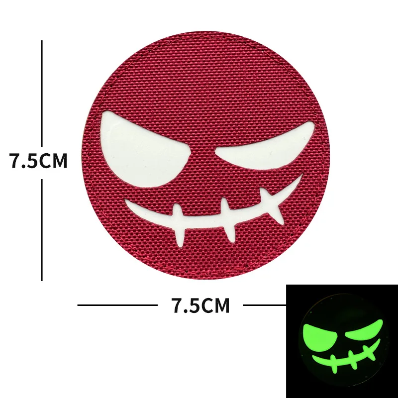 Parche táctico luminoso PVC con cara sonriente malvada – MOLLE - imagen 4