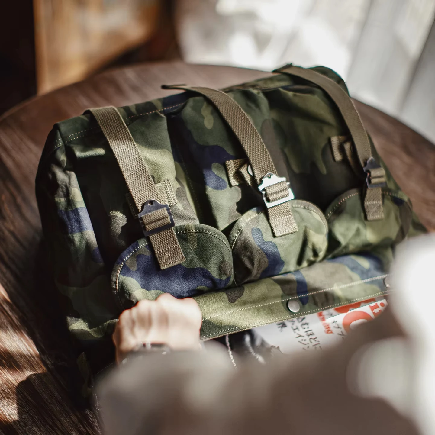 Bolsa táctica bandolera de gran capacidad para exterior y tiro - imagen 4