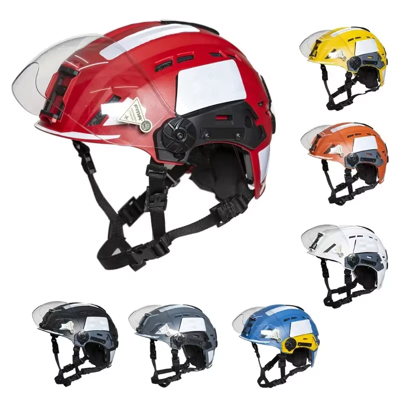 Vista frontal del casco FMA EX SAR con visor y sistema de ajuste
