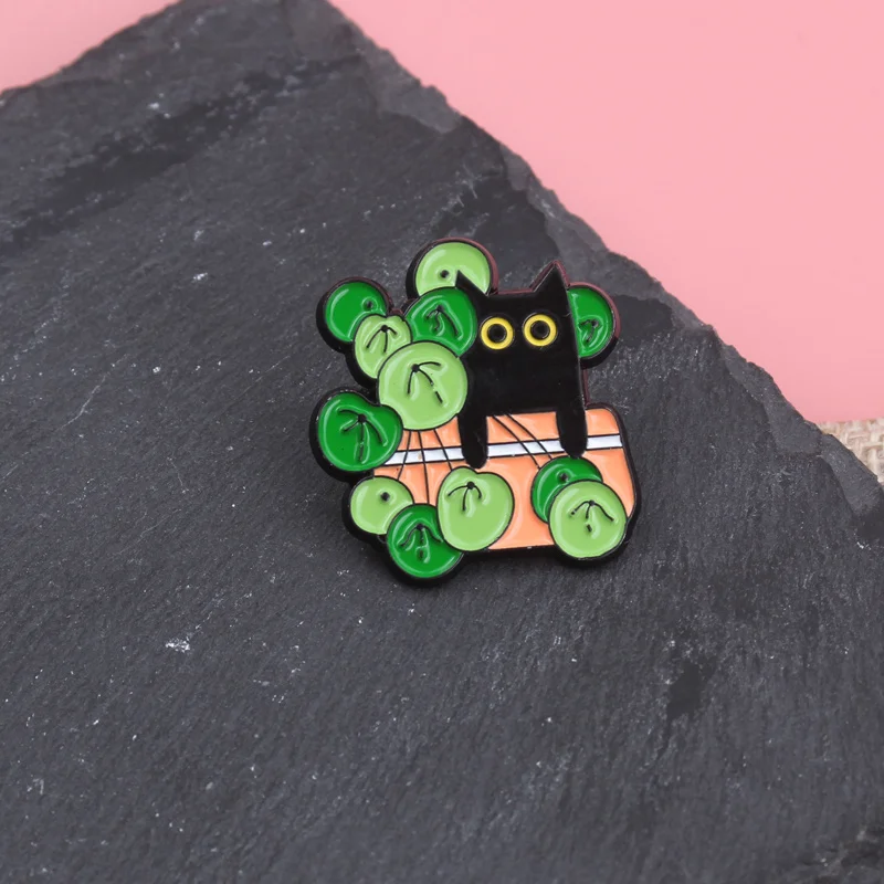 Pin táctico de aleación gato negro dibujitos – insignia mochila - imagen 2