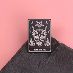 Insignia metálica broche Tarot del diablo, estilo oscuro