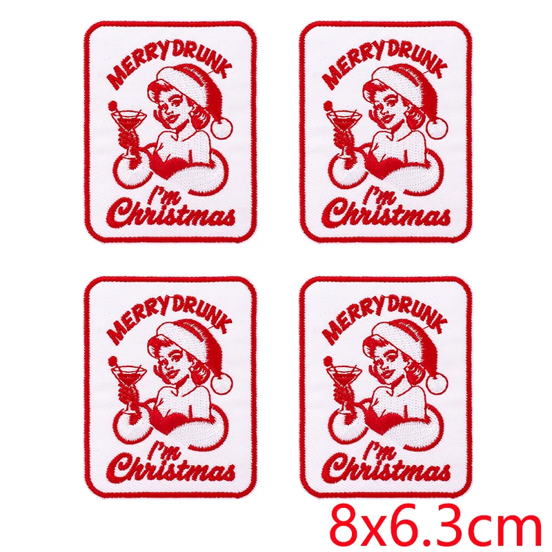 Motivos de Santa Claus para renovar prendas con detalle navideño