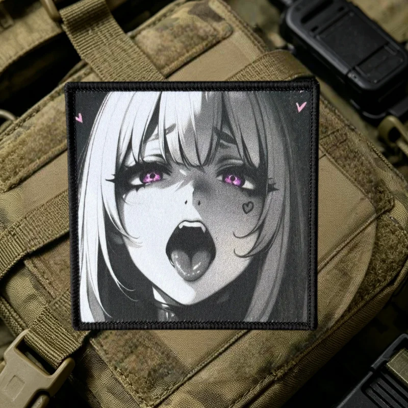 Parche táctico anime chica con velcro para chaleco o mochila - imagen 4