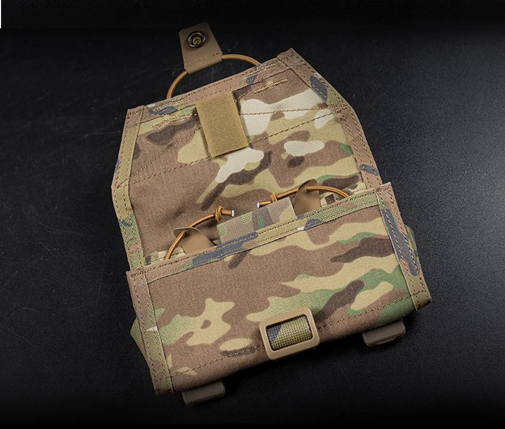 TW-P122 en color Multicam sobre chaleco