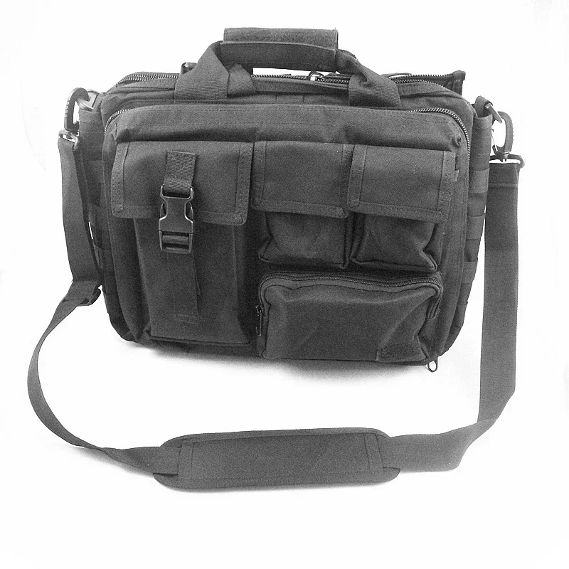 Frontal con compartimentos para organizar cables y accesorios