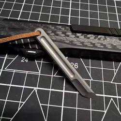 Cuchillo táctico EDC de titanio para supervivencia en aire libre