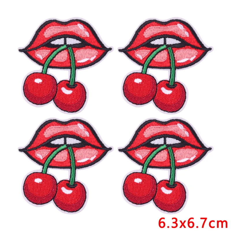 Parche termoadhesivo cereza con labios de llama y diamantes bordados - imagen 3