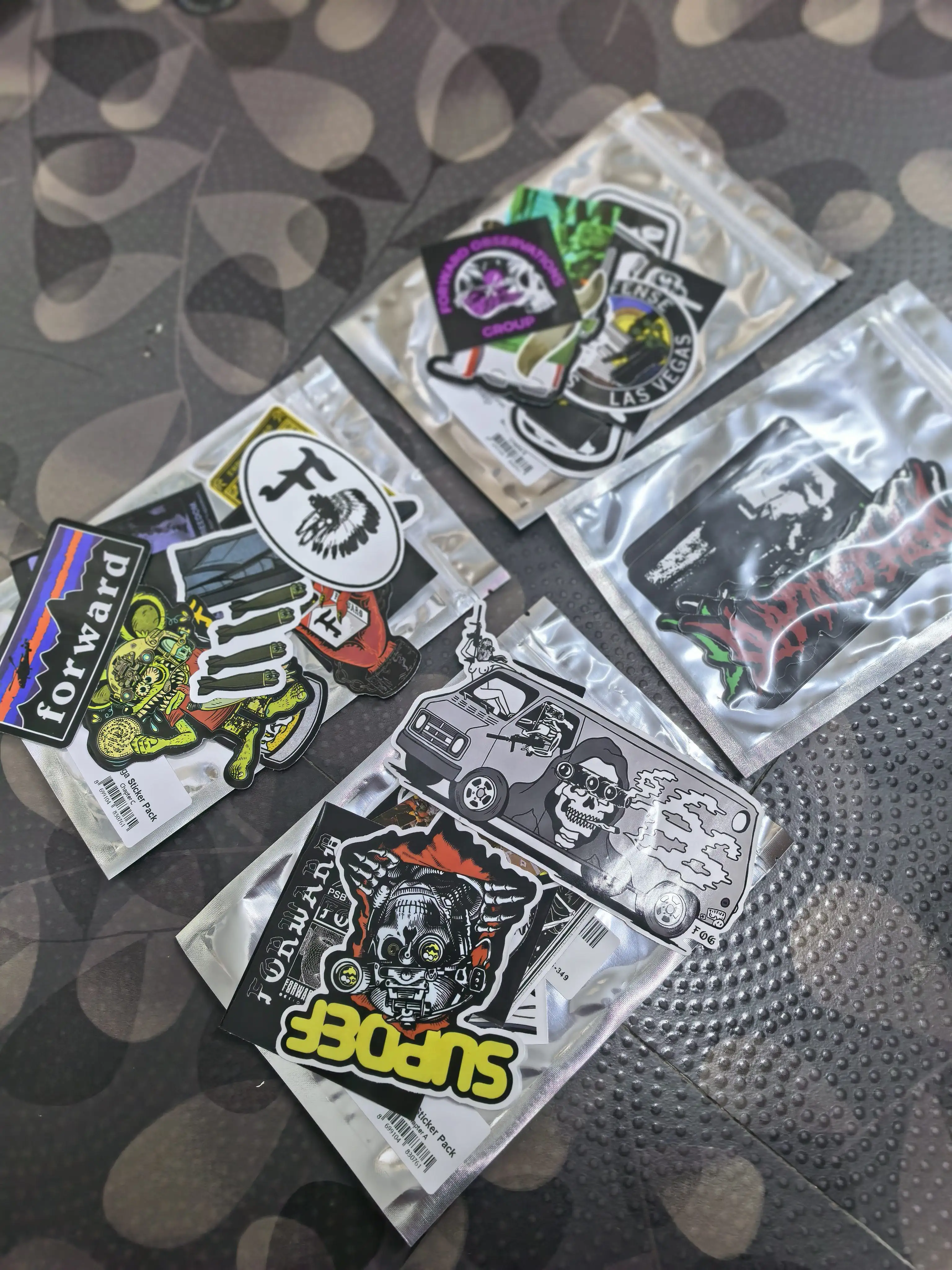 Detalle de los diseños del sticker pack