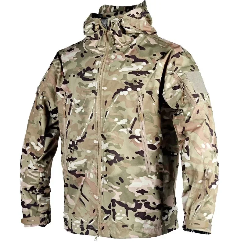 Chaqueta táctica bomber con capucha cortaviento piel de tiburón