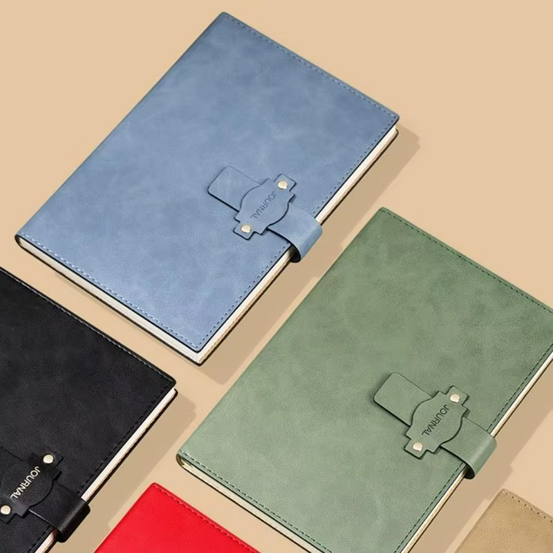 Lining College Cuaderno táctico de cuero tapa dura rayado - imagen 2