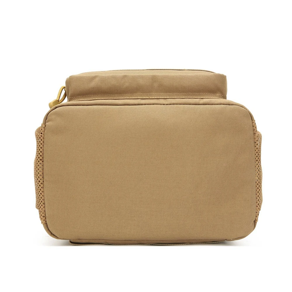 Bolsa térmica colocada en mochila con sistema MOLLE