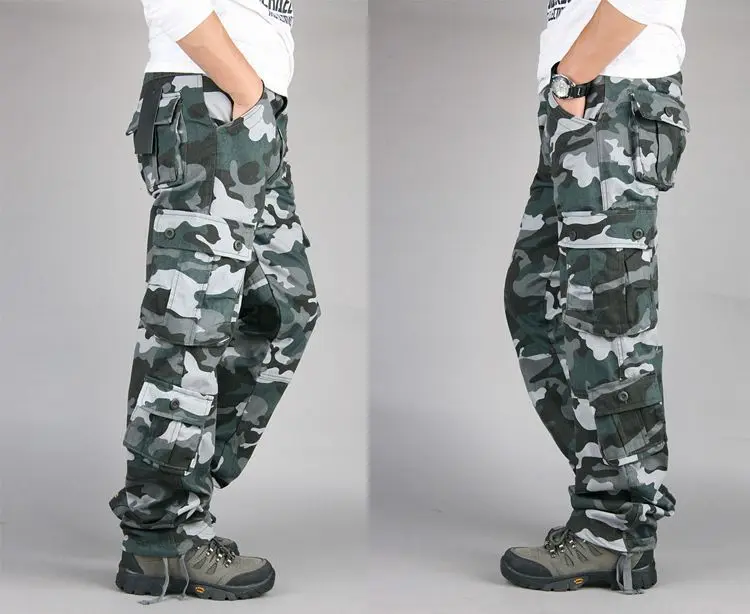 Pantalones combate en uso dinámico