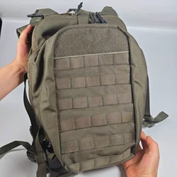 Mochila táctica con panel trasero acolchado para desplazamientos
