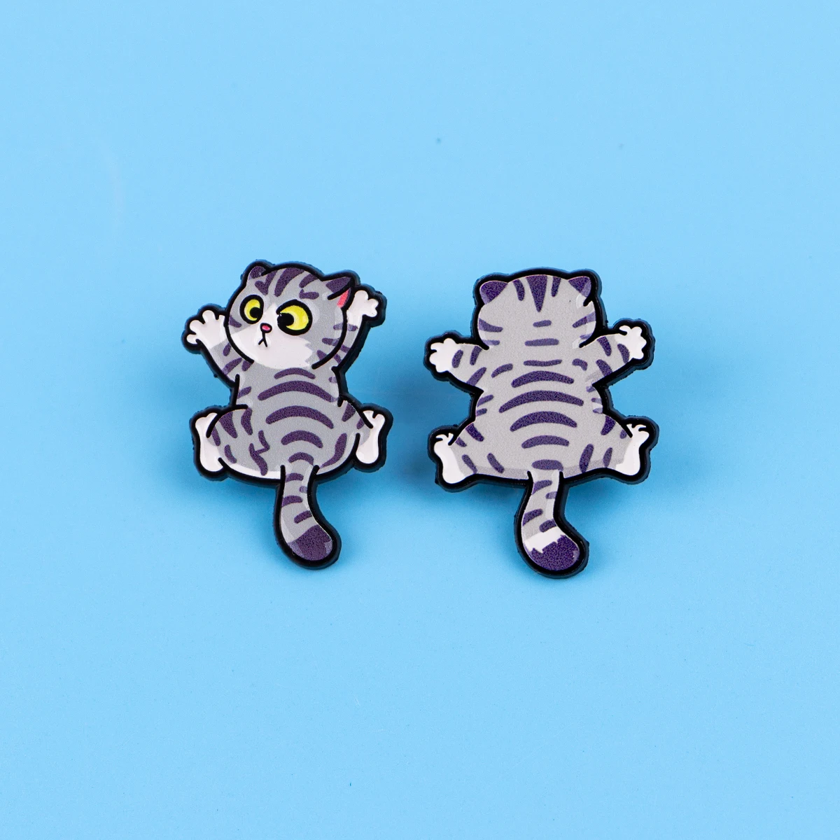 Pin esmaltado gato mujer – insignia de metal para solapa