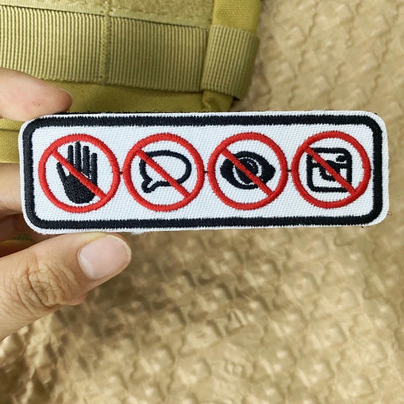 Parche táctico perro velcro bordado No Touch Stare – Moral - imagen 2
