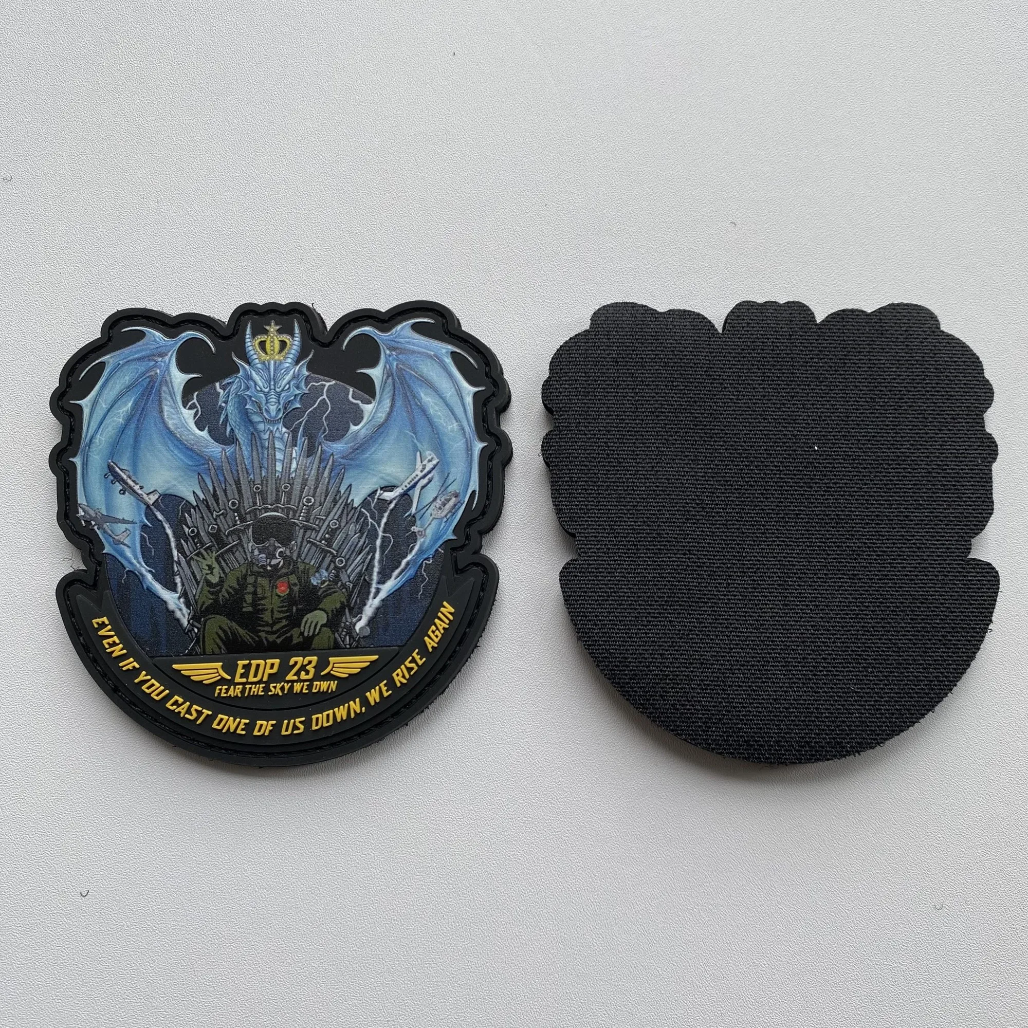 Parche bordado termoadhesivo logo personalizado para coser - imagen 4