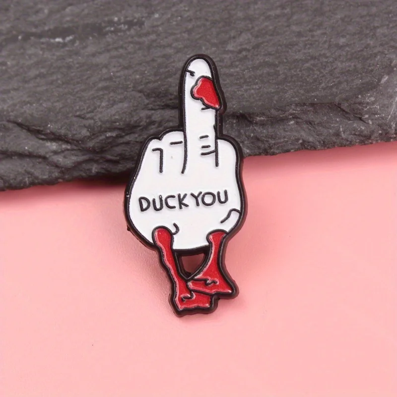 Sassy Duck Hand pin esmaltado con pico rojo y dedo medio - imagen 3
