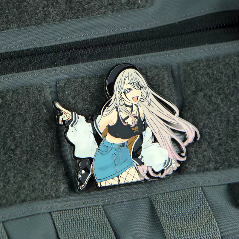 Kitagawa Marin parches metal cosplay anime con gancho para ropa y mochila - imagen 4