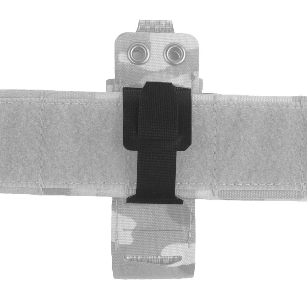 Adaptador MOLLE para montaje en cinturón de caza con cierre mágico