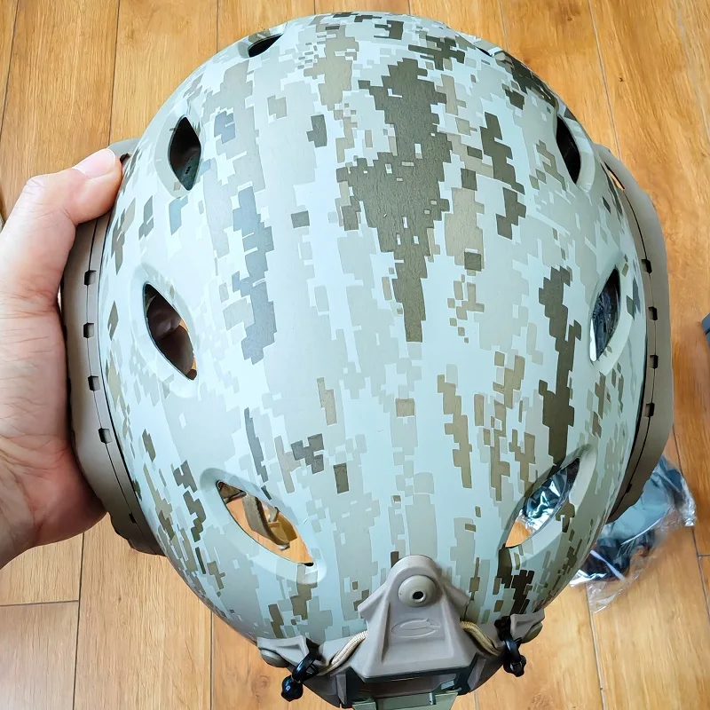 Ruirui AOR1 Casco táctico con orificios para exteriores - imagen 5