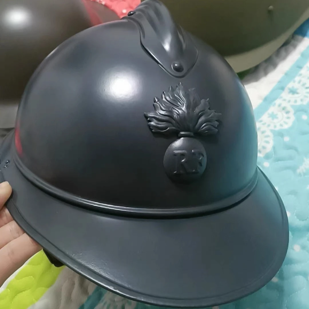 Réplica casco Adrian M1915 francés – Acero histórico - imagen 3