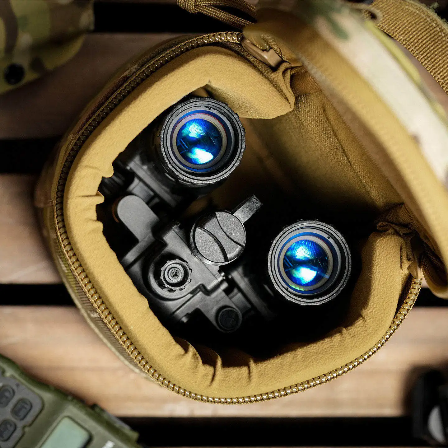 Funda NVG universal anticolisión a prueba de golpes con forro suave - imagen 5