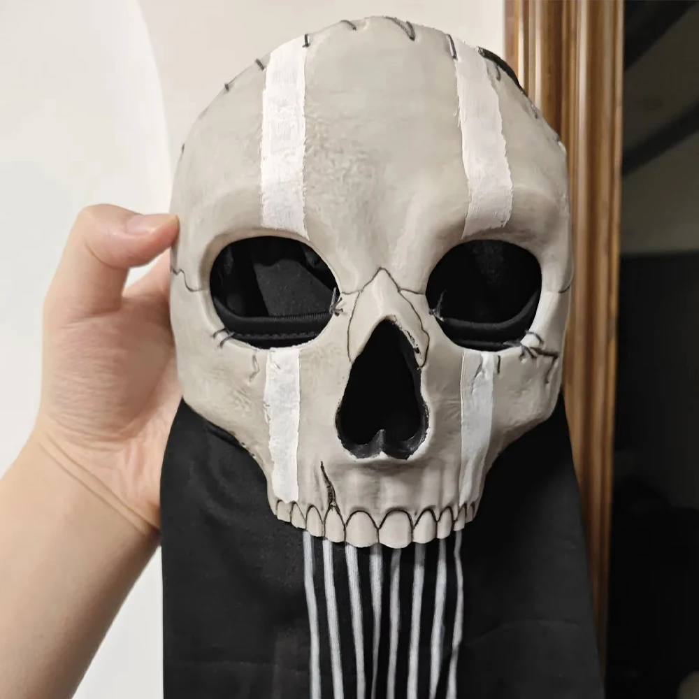 Máscara táctica de calavera con sombrero camuflaje para airsoft - imagen 2