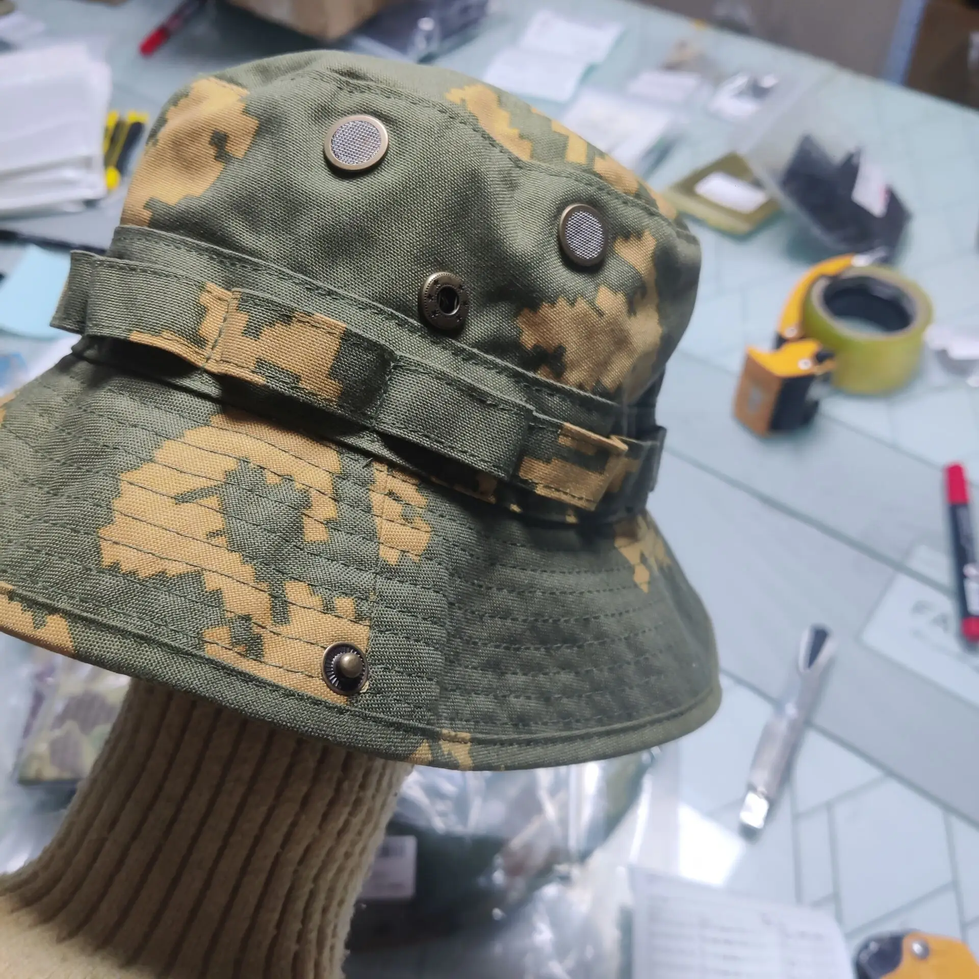 Sombrero táctico camuflaje floral Bennie amarillo para acampada - imagen 2