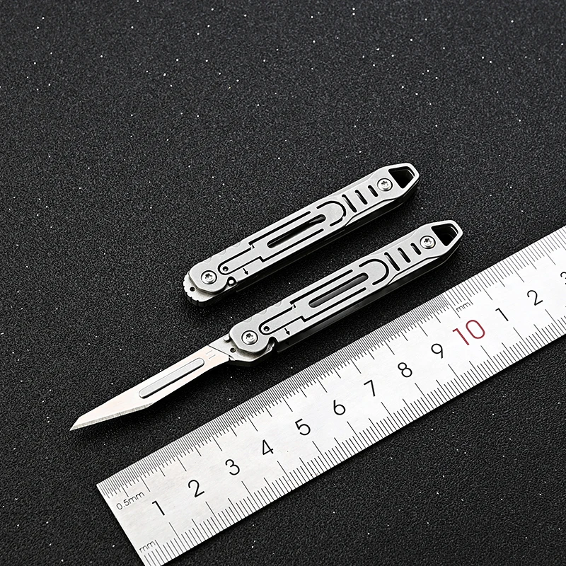 Tamaño del cuchillo plegado para bolsillo