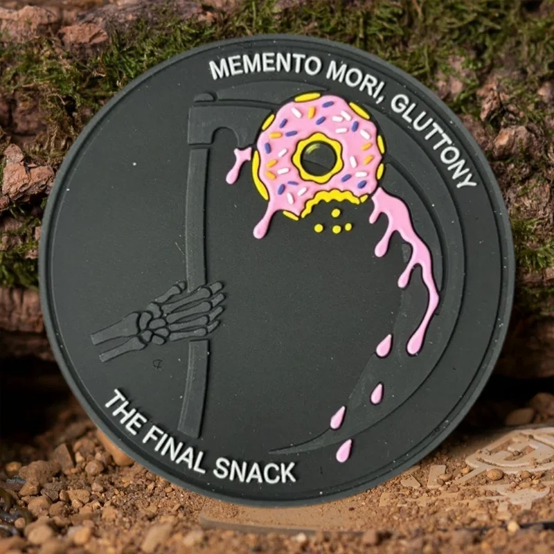 Parche táctico Death and Donuts de PVC con velcro para chaleco - imagen 5