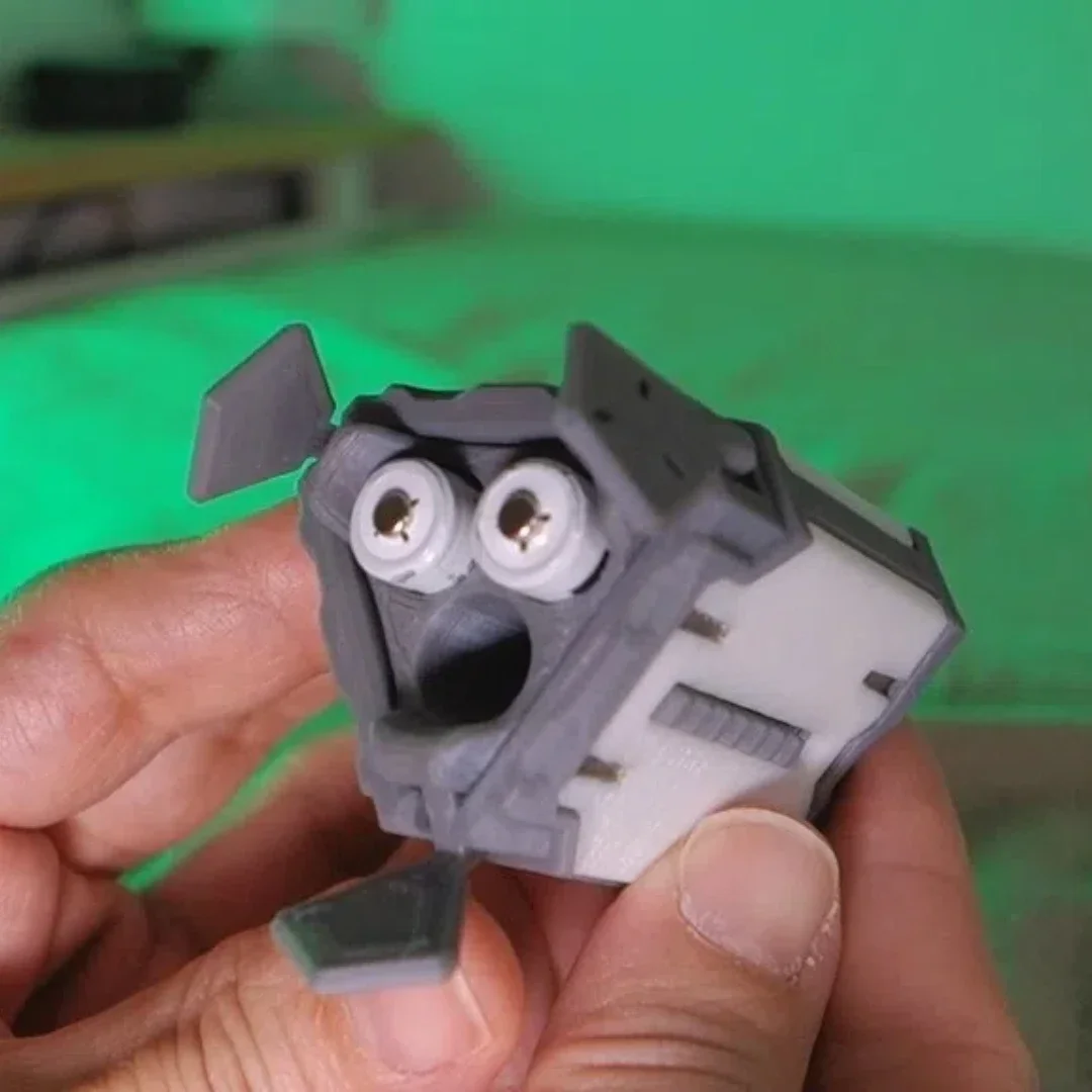 Caja almacenamiento baterías estilo robot táctica resistente exterior - imagen 4