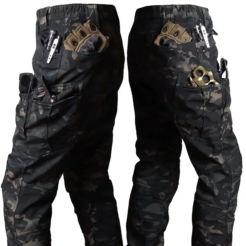 Uniforme de combate resistente al viento con capucha y bolsillos