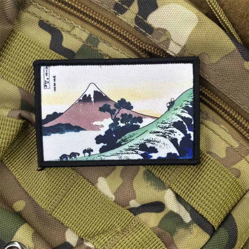 Parche táctico Inume Pass con velcro para mochila y uniforme - imagen 5