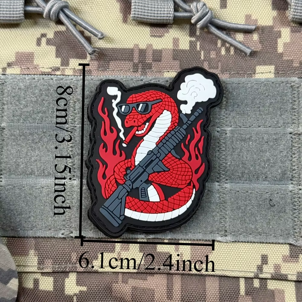 Parche táctico PVC serpiente roja con velcro gancho y bucle - imagen 4