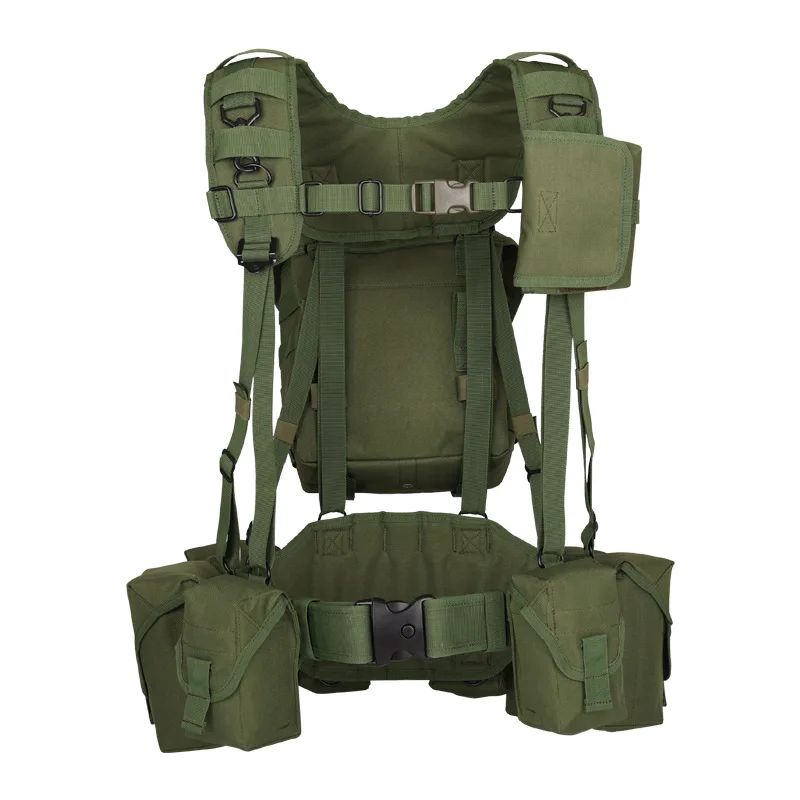 Detalle del sistema MOLLE y hebillas del chaleco