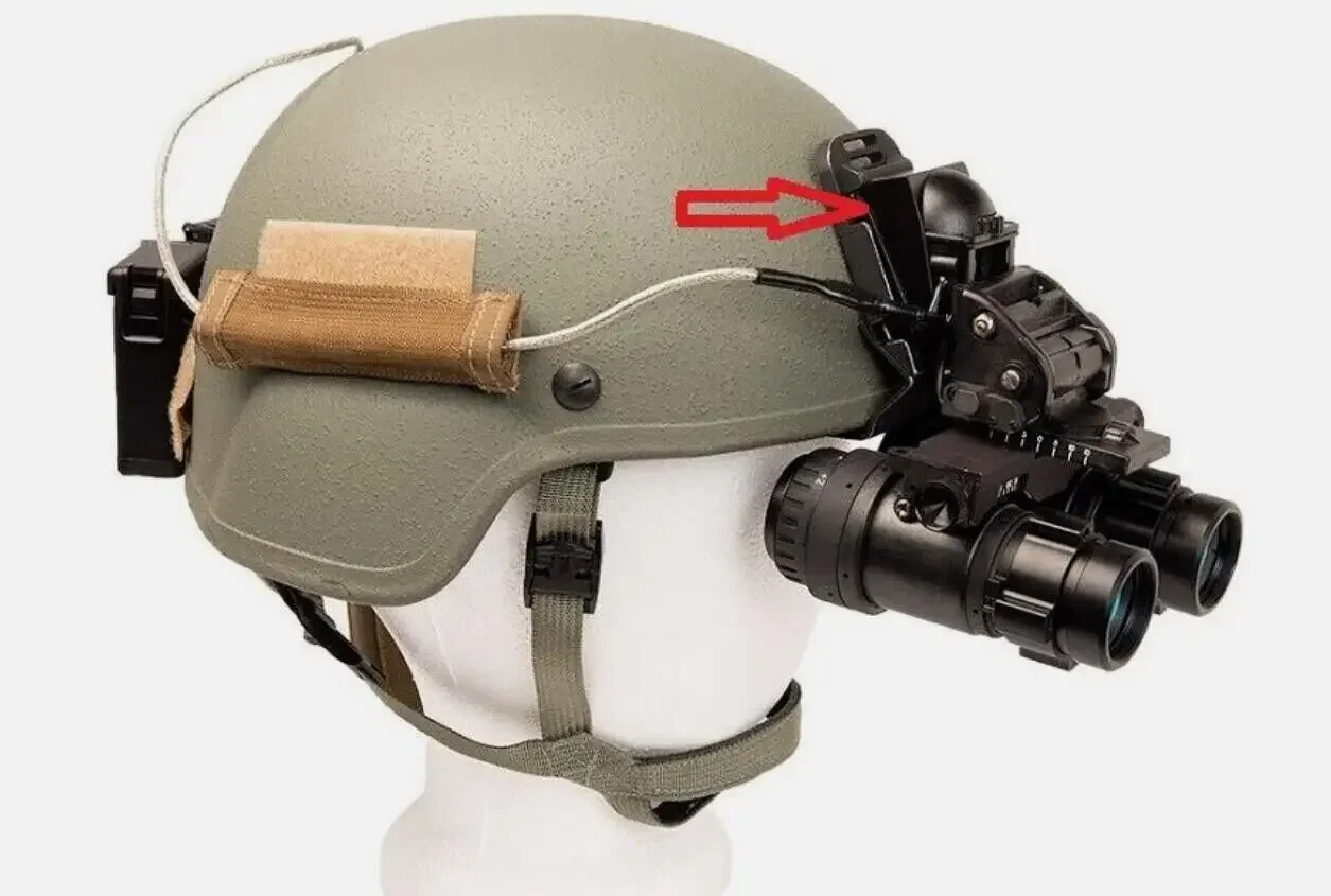 Casco táctico de metal para airsoft con montaje NVG y adaptador - imagen 2