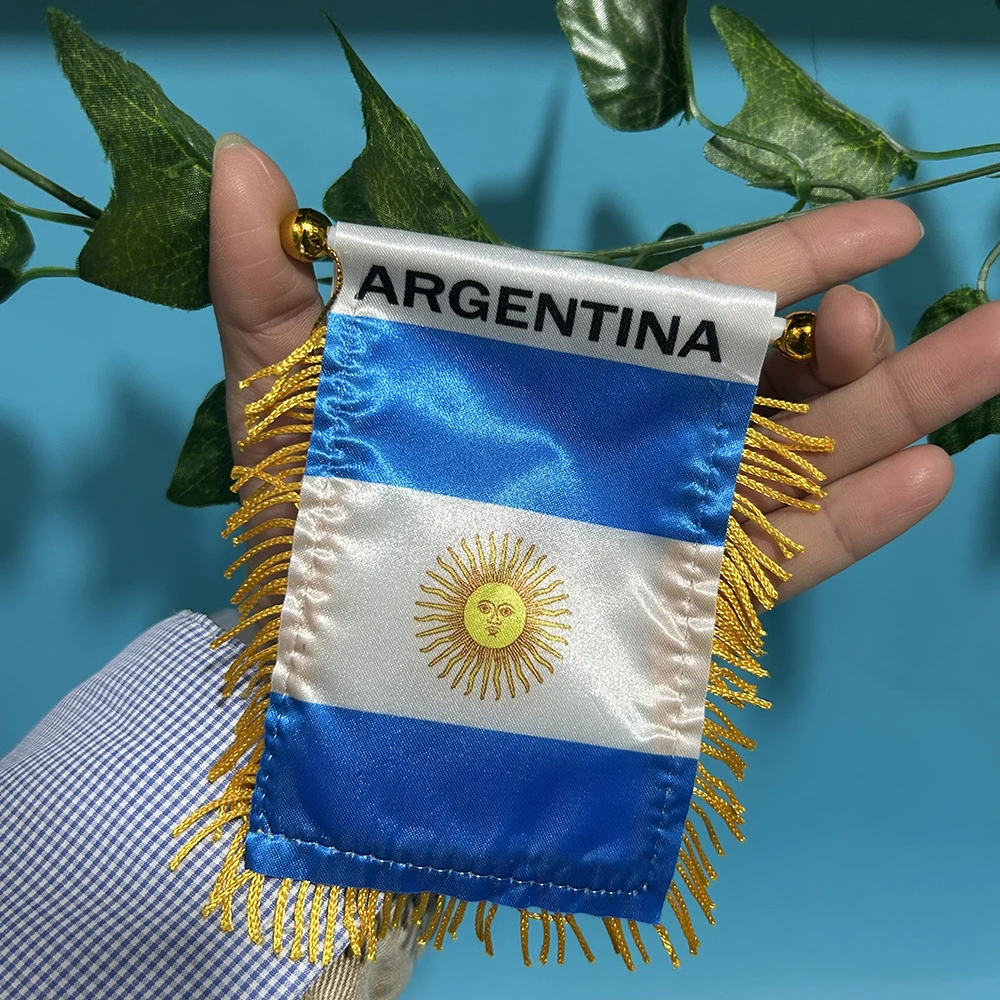 Detalle de impresión a doble cara de la banderín colgante Argentina