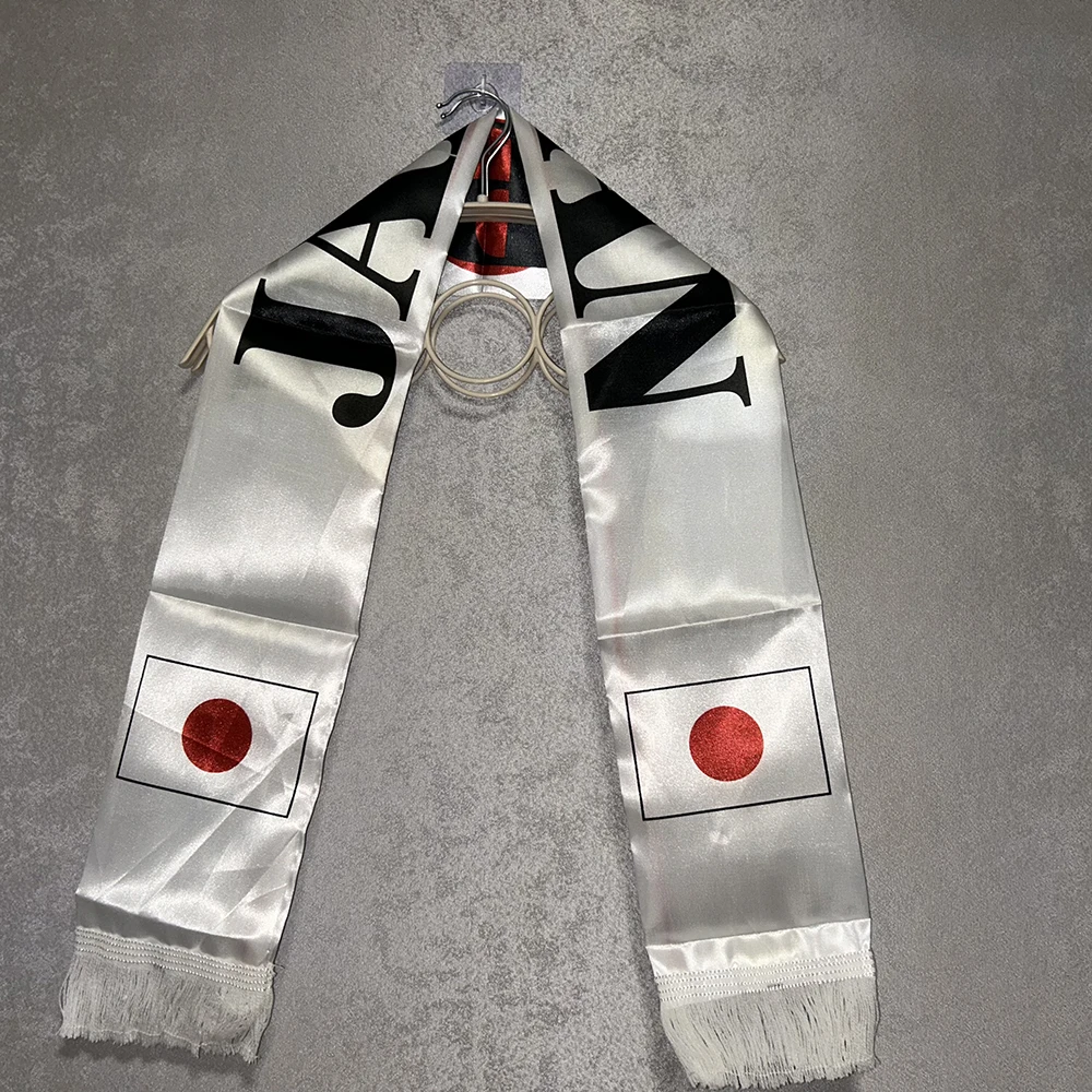 Bufanda japonesa de satén con borlas y estampado doble cara