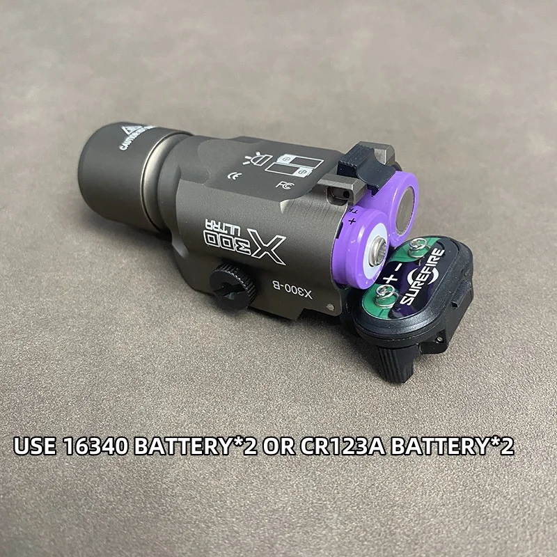 Linterna táctica SF X300B de riel Picatinny, luz LED blanca - imagen 2